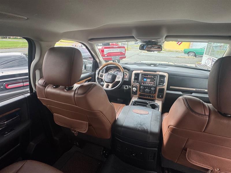RAM 1500 Longhorn Crew Cab SWB 4WD 2016
