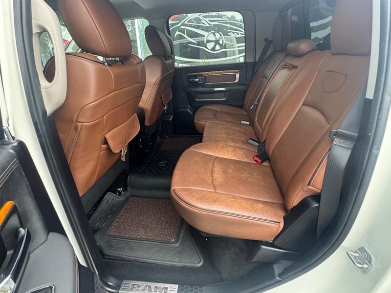RAM 1500 Longhorn Crew Cab SWB 4WD 2016