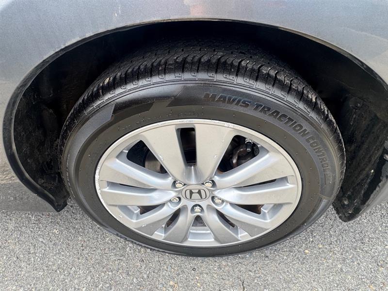 Honda Accord EX-L V6 Sedan AT 2012