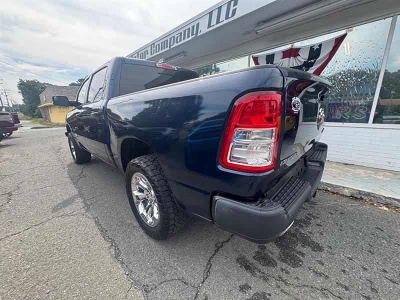 RAM 1500 Big Horn Crew Cab SWB 4WD 2019