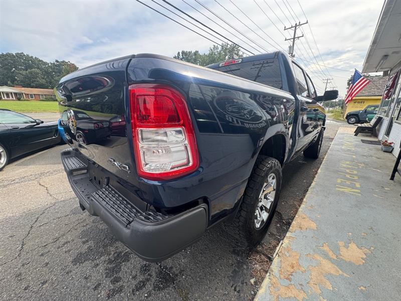 RAM 1500 Big Horn Crew Cab SWB 4WD 2019