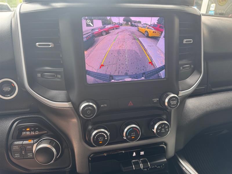 RAM 1500 Big Horn Crew Cab SWB 4WD 2019