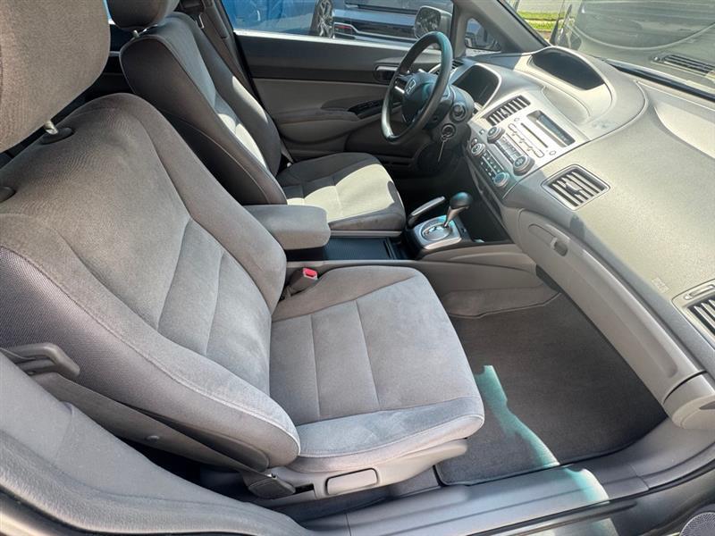 Honda Civic LX Sedan AT 2006