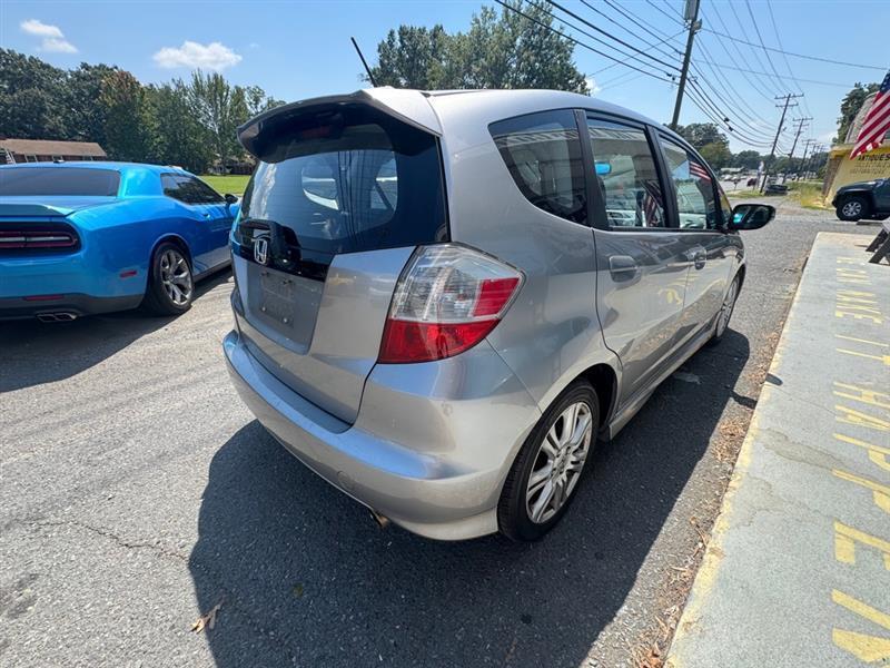 Honda Fit Sport 5-Speed AT 2010