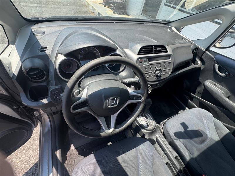 Honda Fit Sport 5-Speed AT 2010