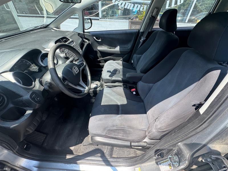 Honda Fit Sport 5-Speed AT 2010