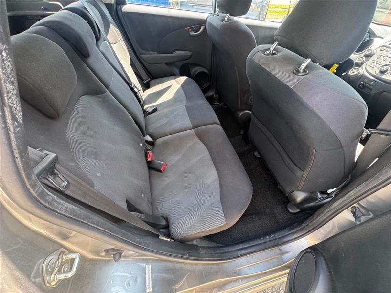 Honda Fit Sport 5-Speed AT 2010
