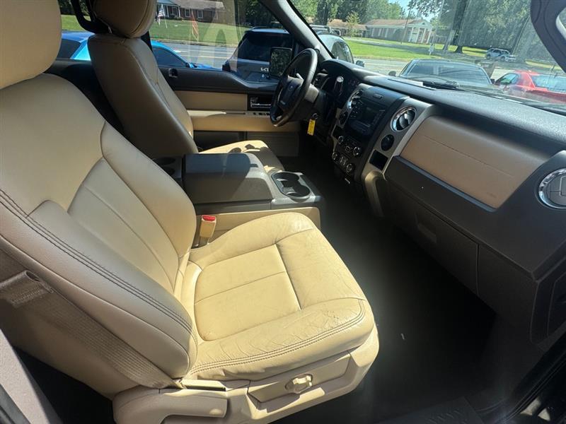 Ford F-150 XL SuperCrew 5.5-ft. Bed 4WD 2014