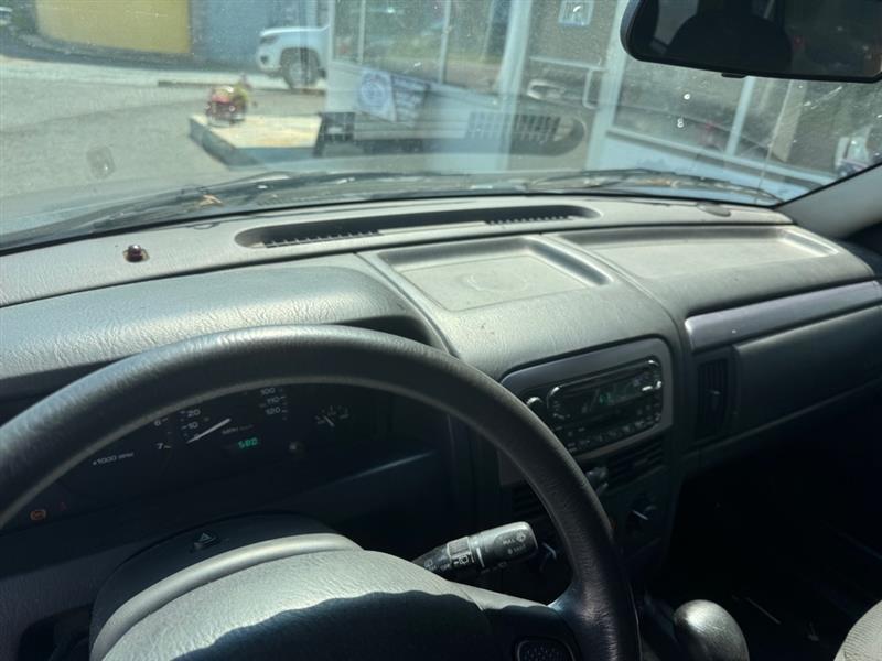 Jeep Grand Cherokee Laredo 4WD 2003