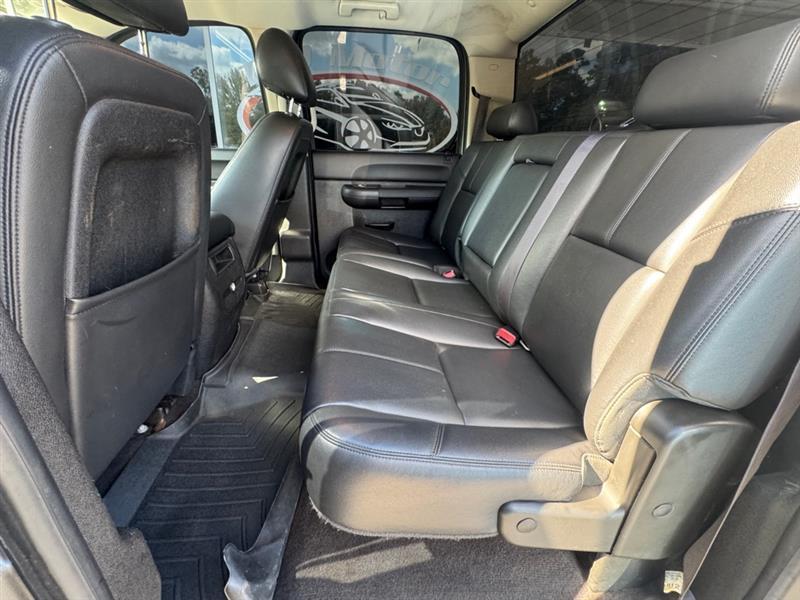 Chevrolet Silverado 2500HD LT Crew Cab 4WD 2012