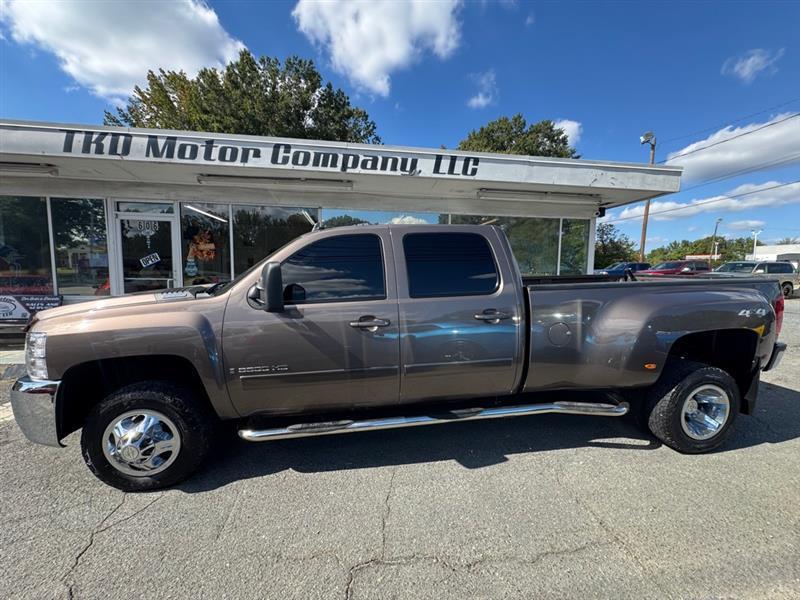 Chevrolet Silverado 3500HD Work Truck Crew Cab DRW 4WD 2008