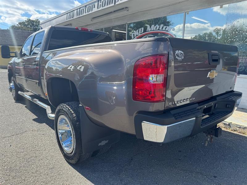 Chevrolet Silverado 3500HD Work Truck Crew Cab DRW 4WD 2008