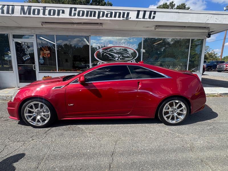 Cadillac CTS V Coupe 2011