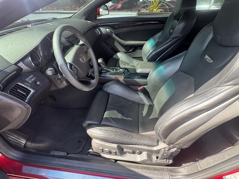 Cadillac CTS V Coupe 2011