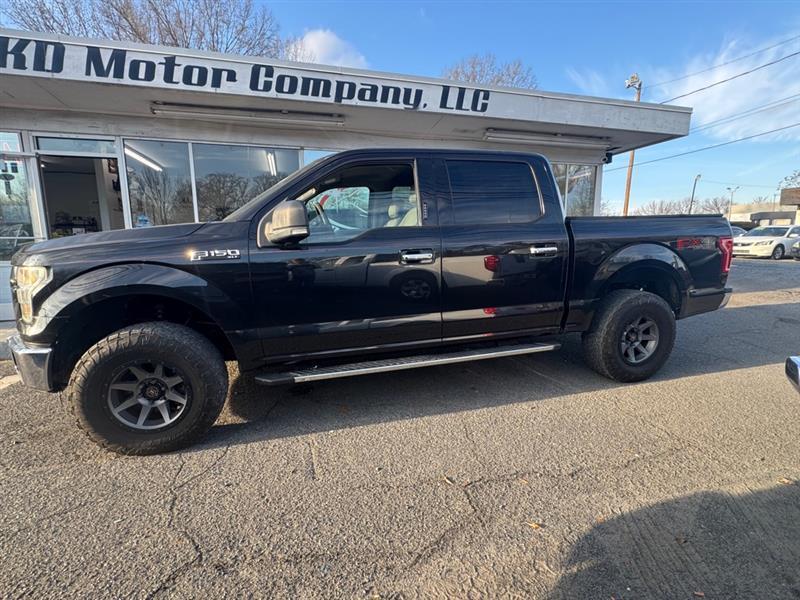 Ford F-150 XL SuperCrew 5.5-ft. Bed 4WD 2015