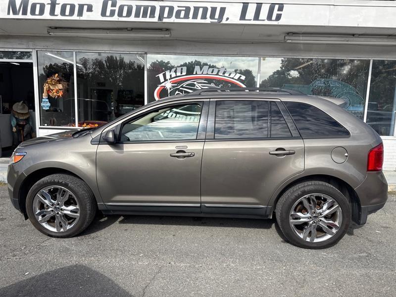 Ford Edge SEL FWD 2013