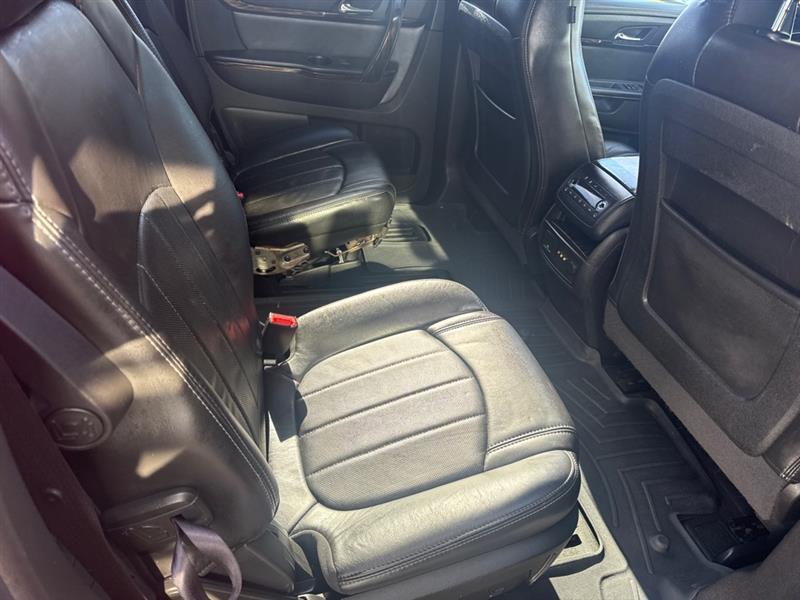 GMC Acadia Denali AWD 2013