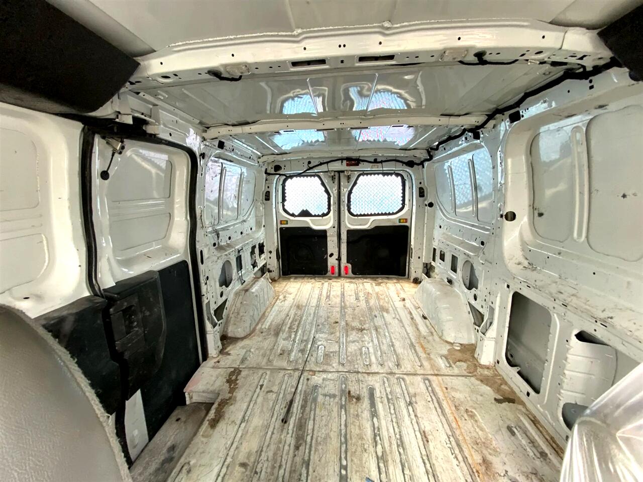 Ford Transit 150 Van Low Roof 60/40 Pass. 130-in. WB 2017 Ford Transit 150 Van Low Roof 60/40 Pass. 130-in. WB 2017