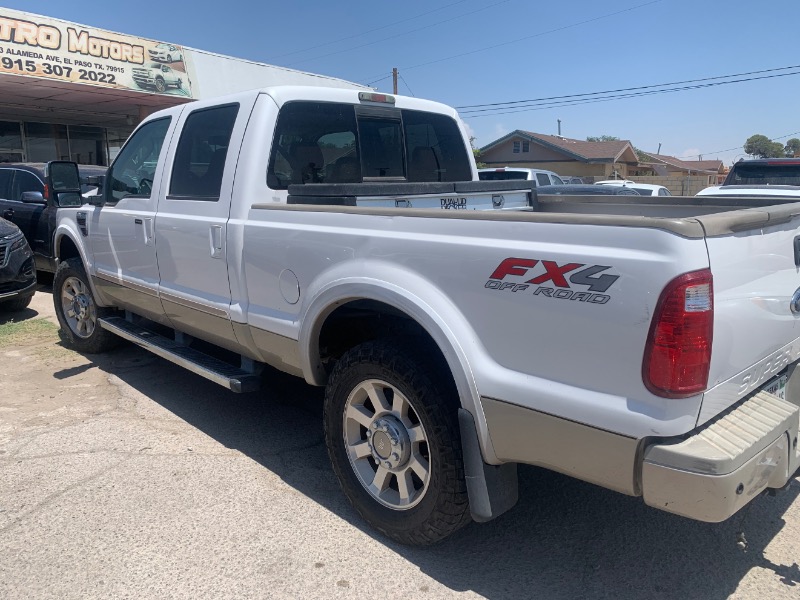 Ford F-150 SuperCrew Crew Cab 139" Lariat 2010