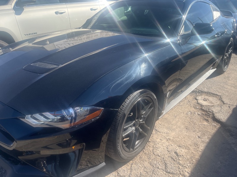 2021 Ford Mustang EcoBoost Coupe