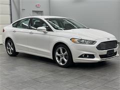 2015 Ford Fusion  2015 Ford Fusion