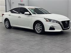 2019 Nissan Altima  2019 Nissan Altima