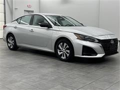 2024 Nissan Altima  2024 Nissan Altima