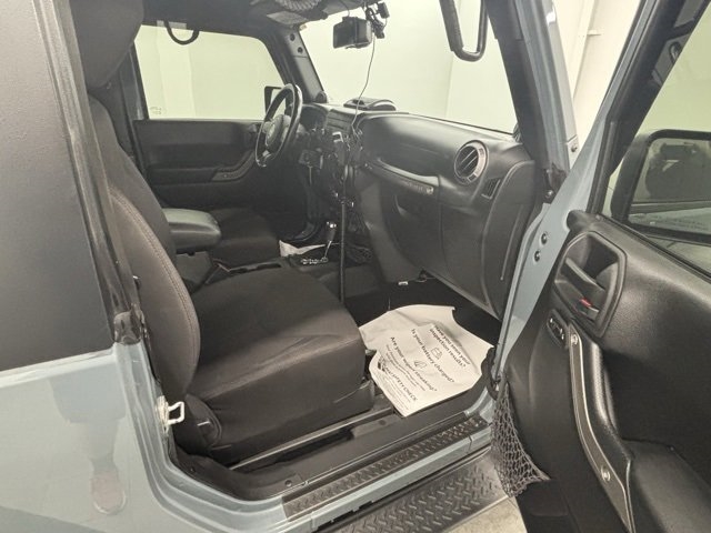 Jeep Wrangler 4WD 2dr Sport 2014