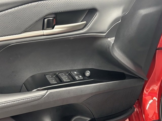 Toyota Camry XLE (Natl) 2025