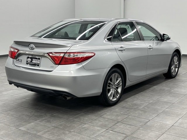 Toyota Camry XLE Auto (Natl) 2017