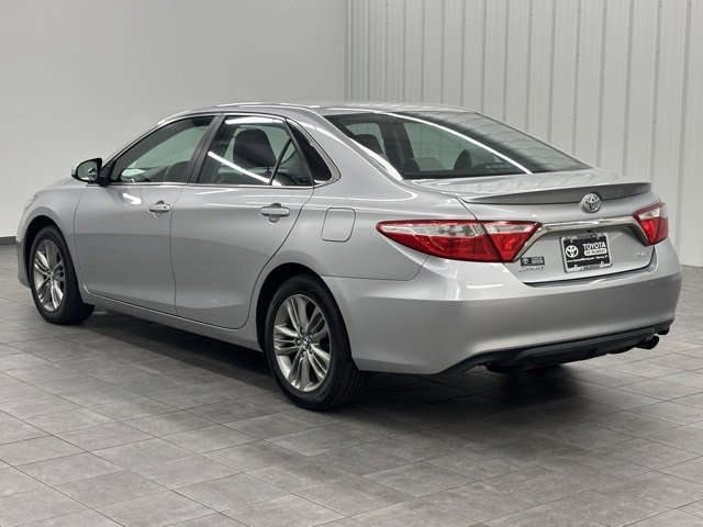 Toyota Camry XLE Auto (Natl) 2017