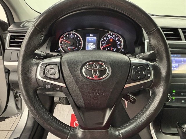 Toyota Camry XLE Auto (Natl) 2017
