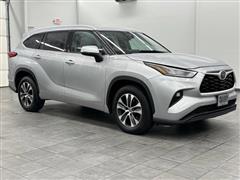 2020 Toyota Highlander 