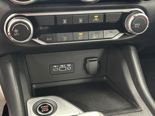 Nissan Sentra SV CVT 2023