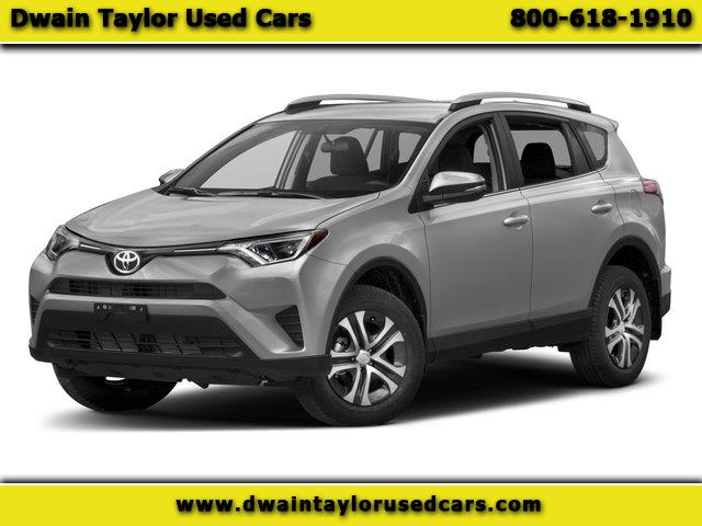 Toyota RAV4 LE AWD (Natl) 2017