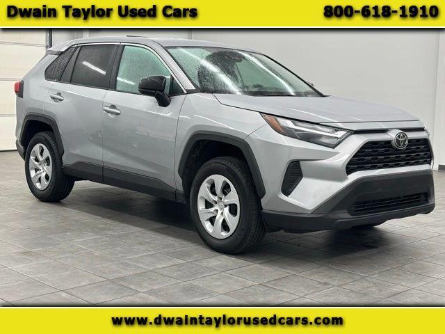 2025 Toyota RAV4 LE FWD (Natl)