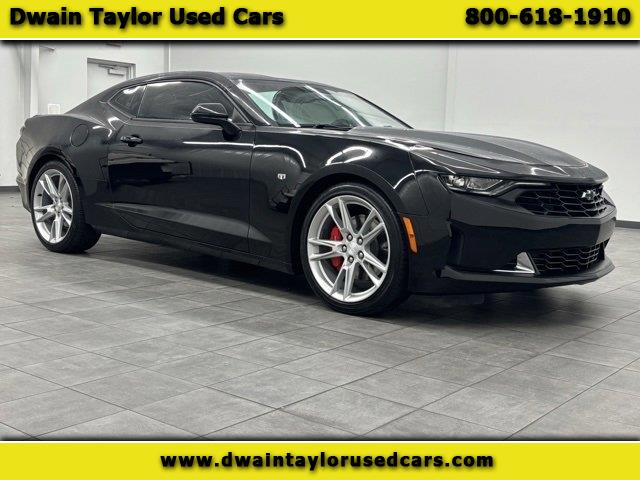 2022 Chevrolet Camaro 2dr Cpe 2LT