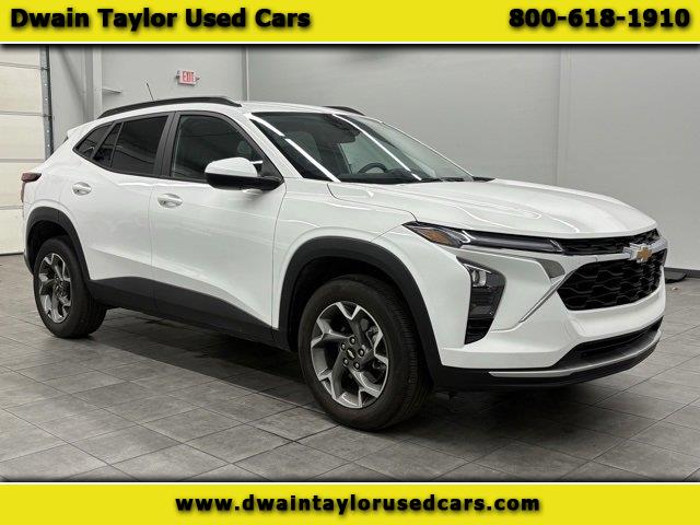 2025 Chevrolet Trax FWD 4dr LT