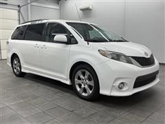 2012 Toyota Sienna 