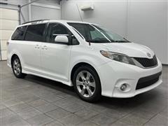 2012 Toyota Sienna 
