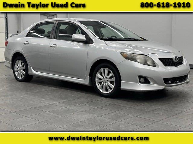 2010 Toyota Corolla 4dr Sdn Man (Natl)