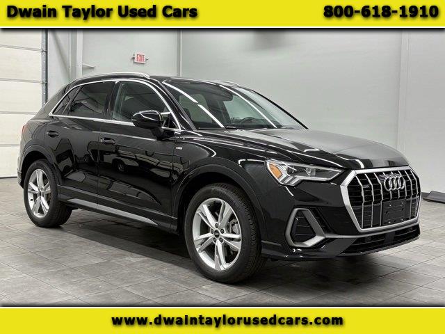 2022 Audi Q3 S line Premium Plus 45 TFSI quattro