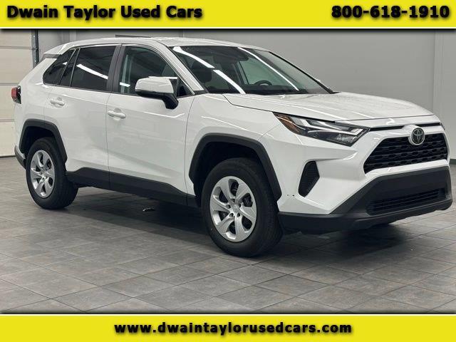 2024 Toyota RAV4 LE FWD (Natl)