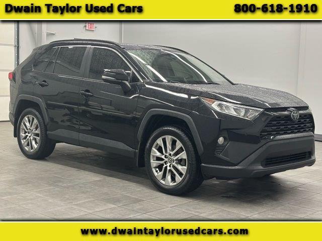 2020 Toyota RAV4 XLE Premium AWD (Natl)