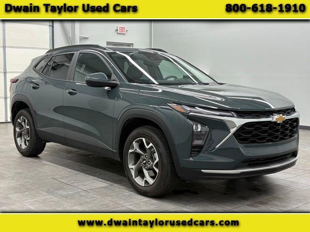 2025 Chevrolet Trax FWD 4dr LT