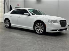2018 Chrysler 300 