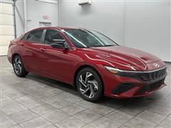 2025 Hyundai Elantra 
