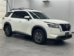 2022 Nissan Pathfinder 
