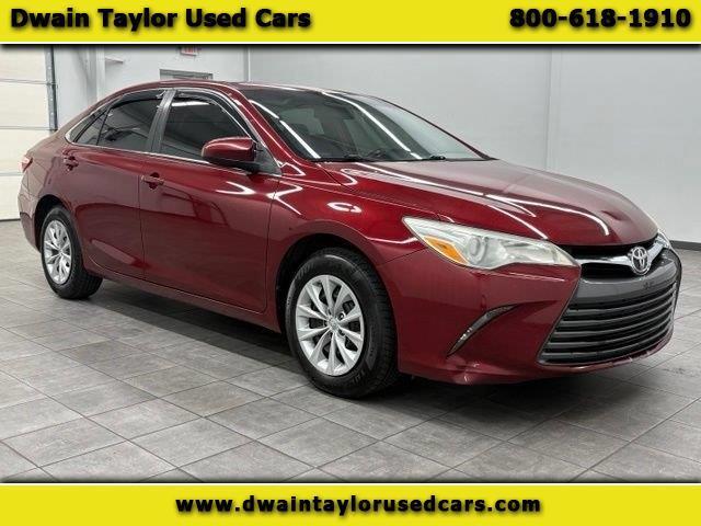 2015 Toyota Camry 4dr Sdn I4 Auto XLE (Natl)