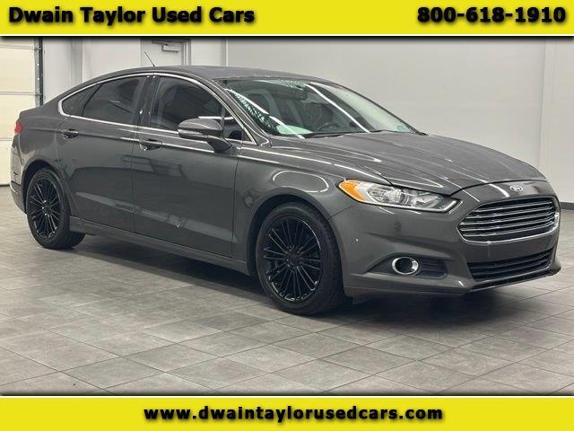 2016 Ford Fusion 4dr Sdn SE FWD